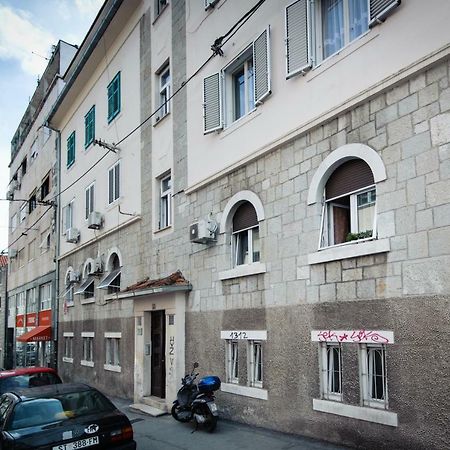 Private Accommodation Milisa Сплит Екстериор снимка