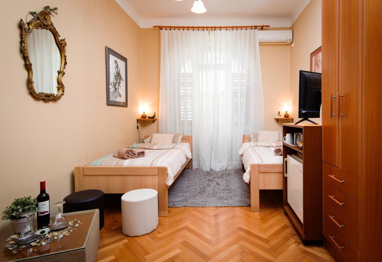 Private Accommodation Milisa Сплит Екстериор снимка