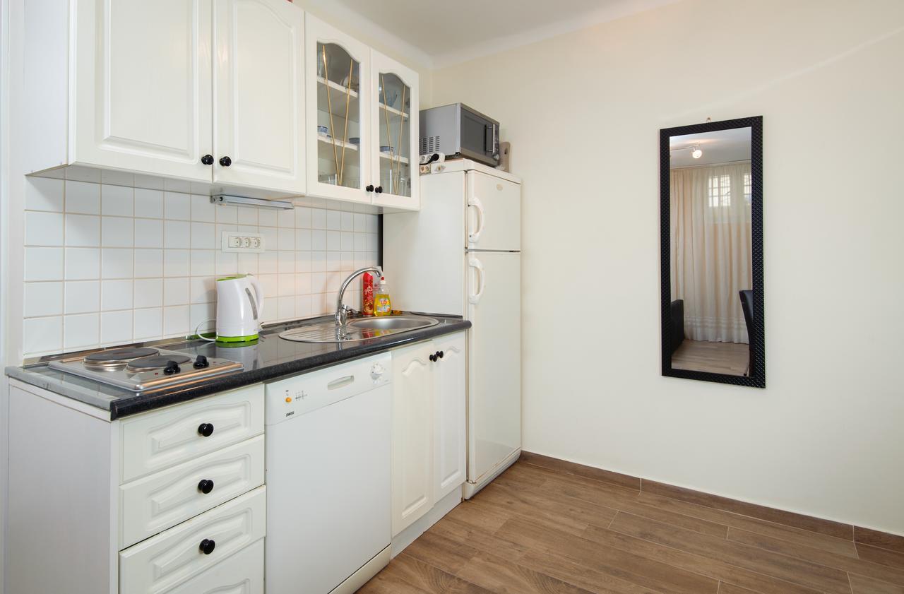 Private Accommodation Milisa Сплит Екстериор снимка