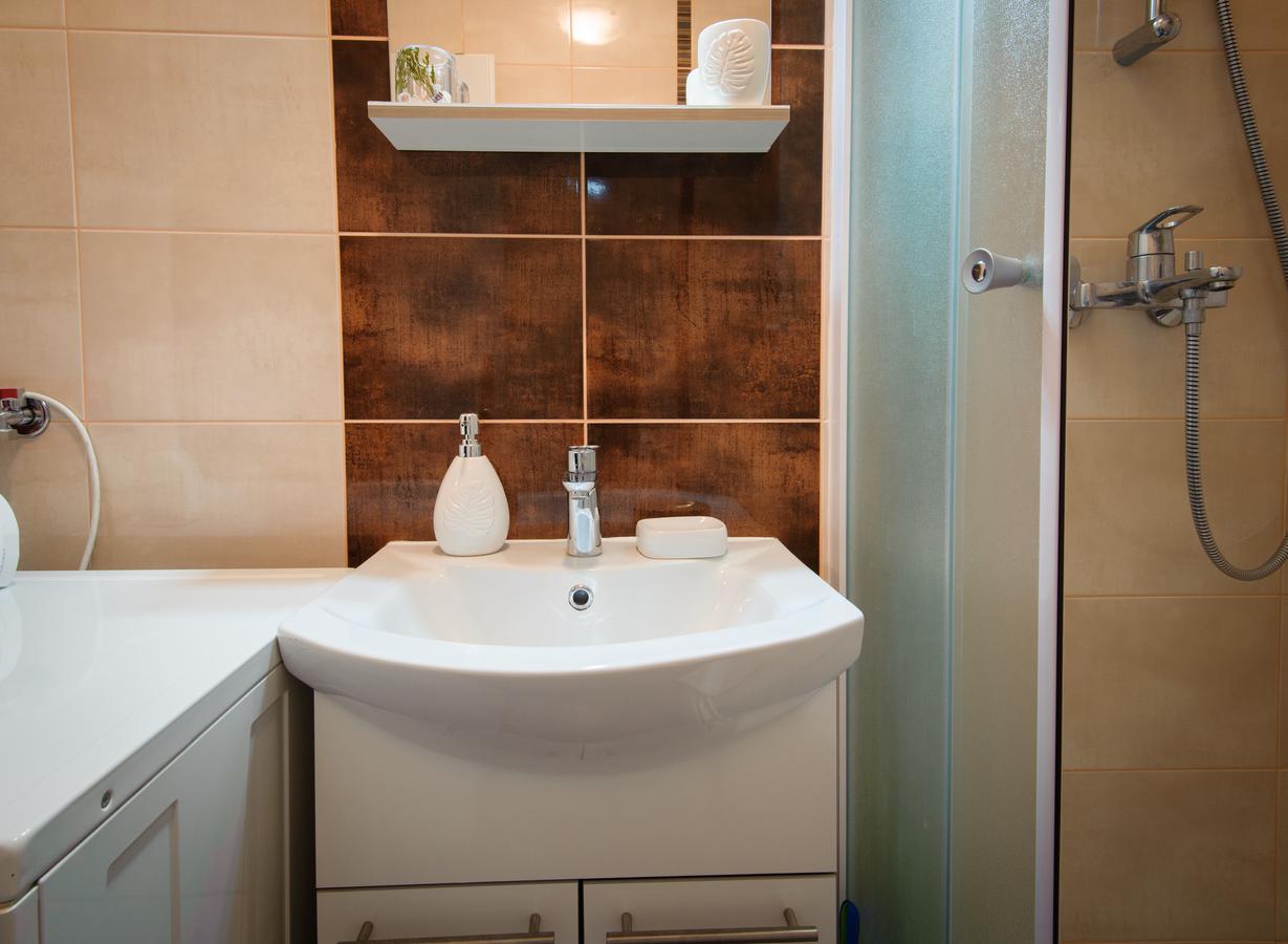 Private Accommodation Milisa Сплит Екстериор снимка