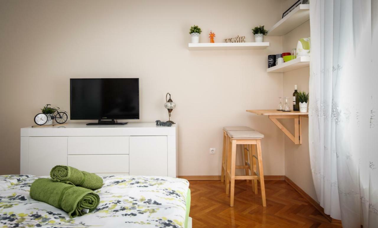 Private Accommodation Milisa Сплит Екстериор снимка