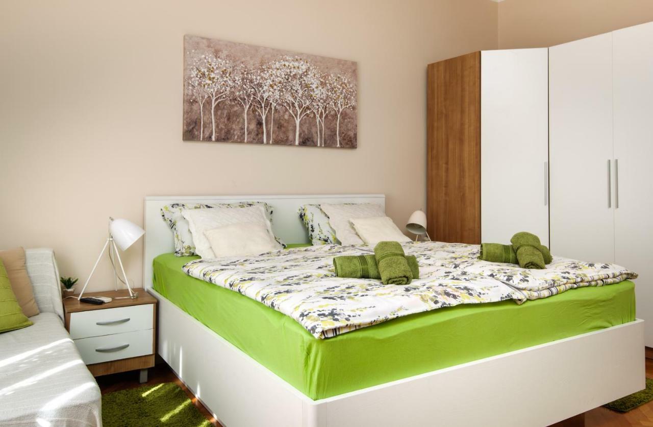 Private Accommodation Milisa Сплит Екстериор снимка