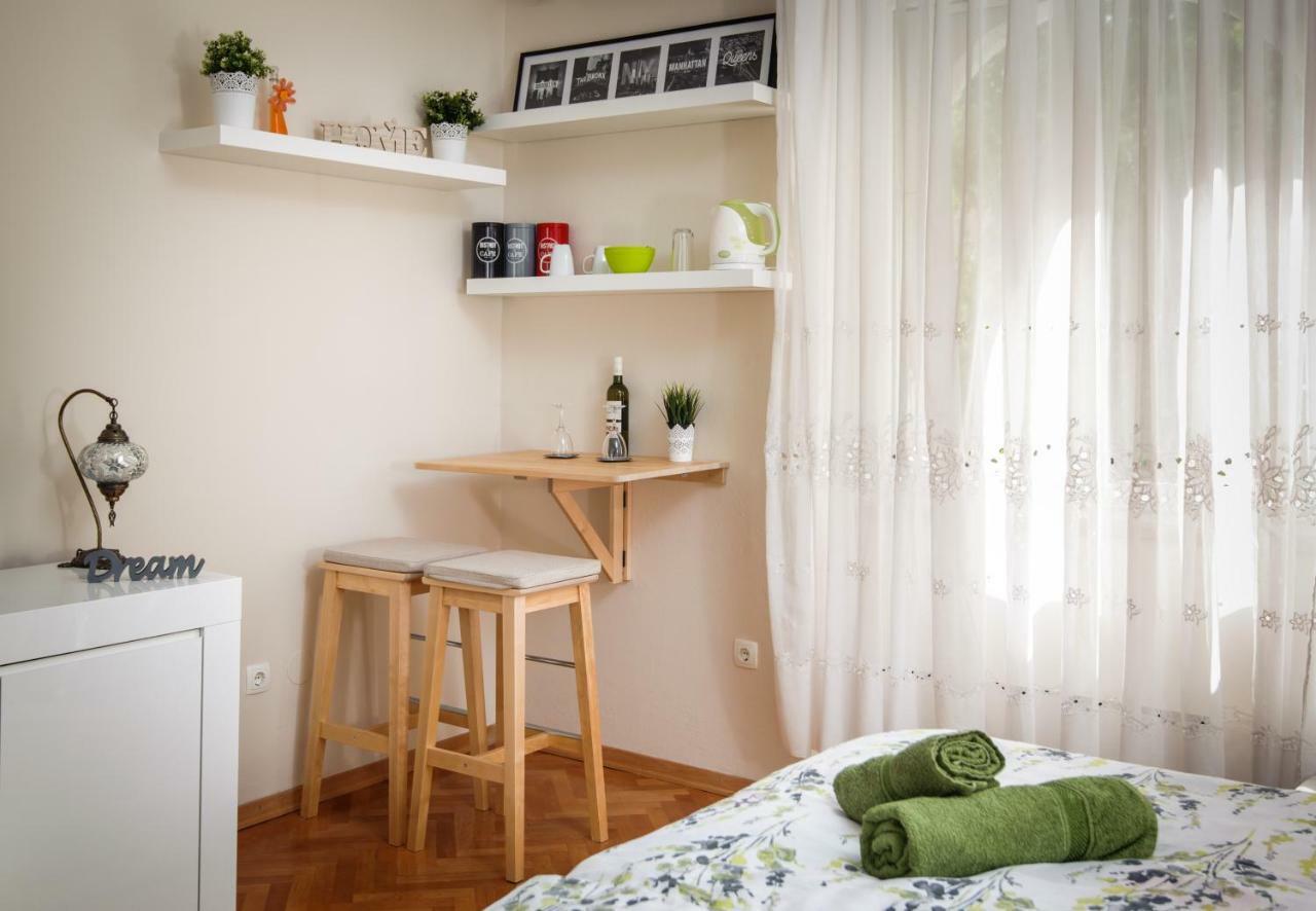Private Accommodation Milisa Сплит Екстериор снимка