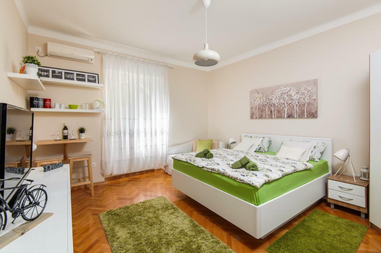 Private Accommodation Milisa Сплит Екстериор снимка