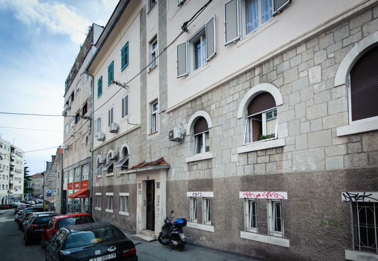Private Accommodation Milisa Сплит Екстериор снимка